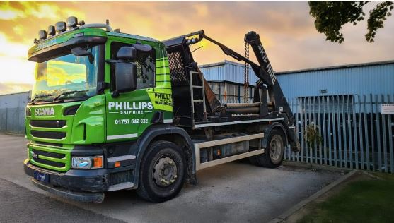 Phillips skip truck wrap