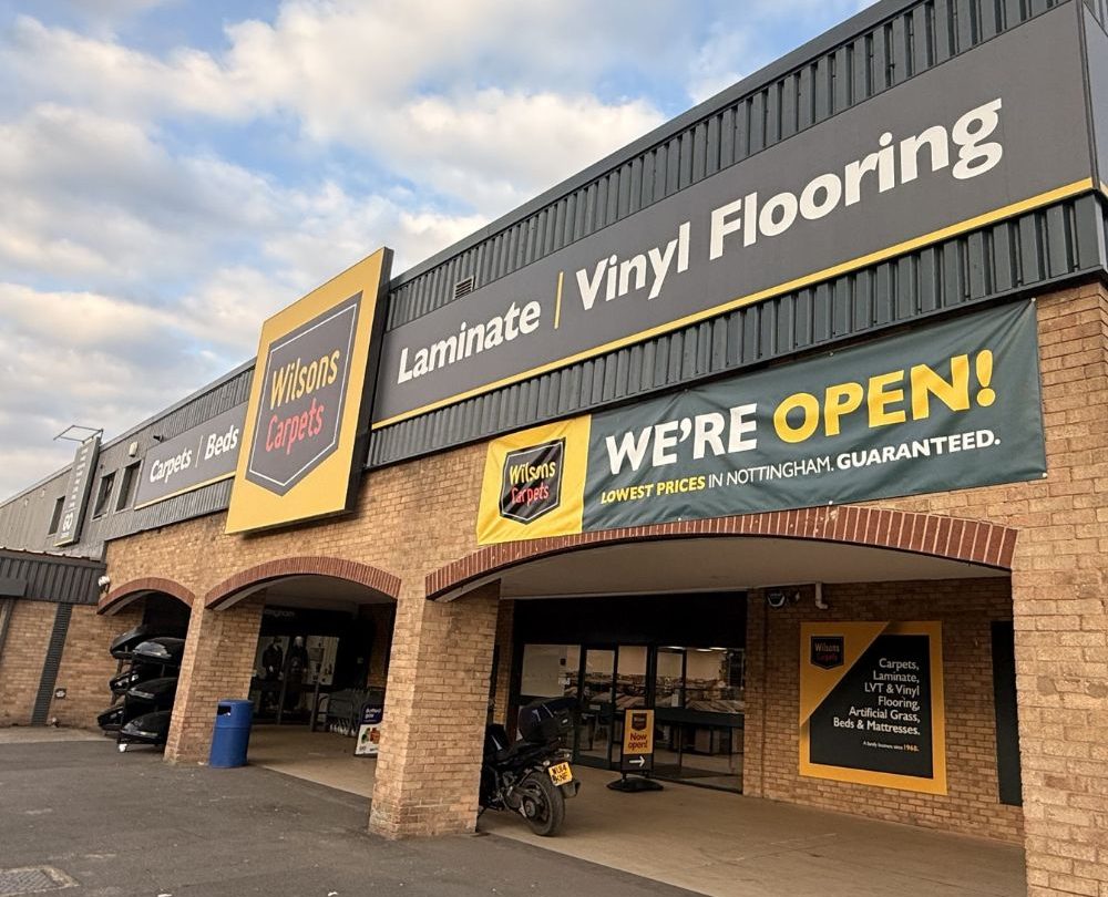 Huddersfield storefront sign services