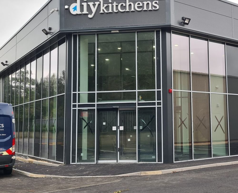 Manchester storefront sign services
