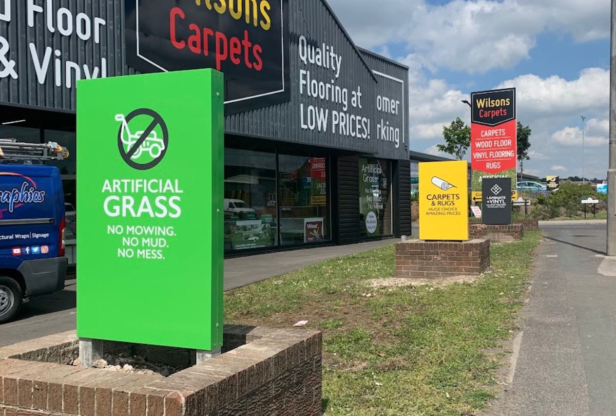 Selby Signage services